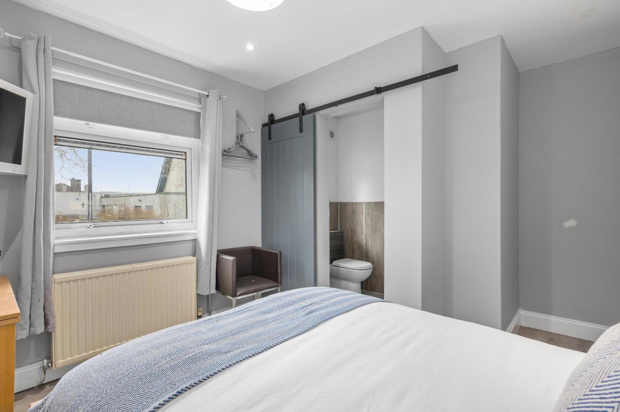רוסית Queensferry Guest House חדר תמונה