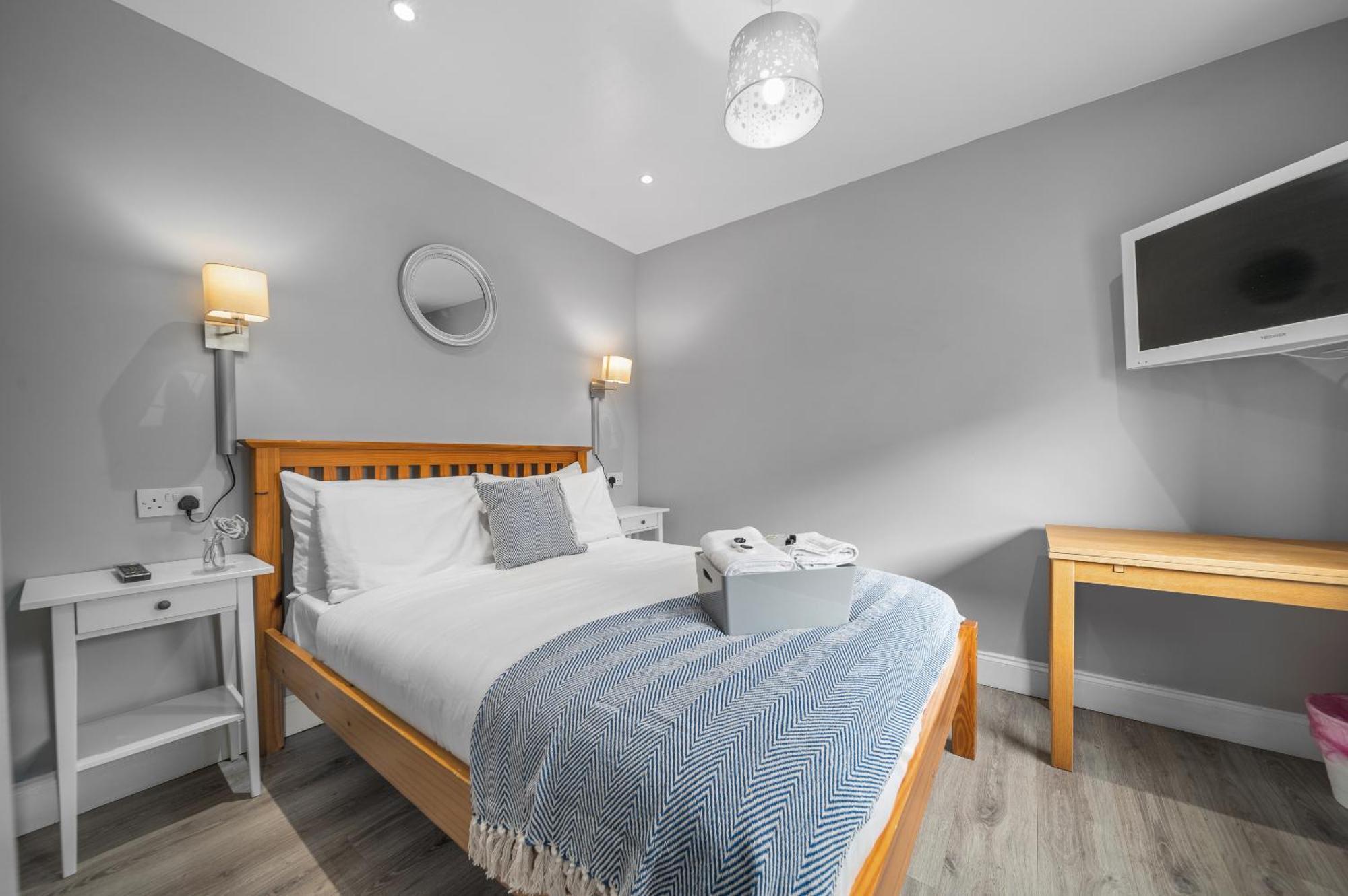 רוסית Queensferry Guest House חדר תמונה