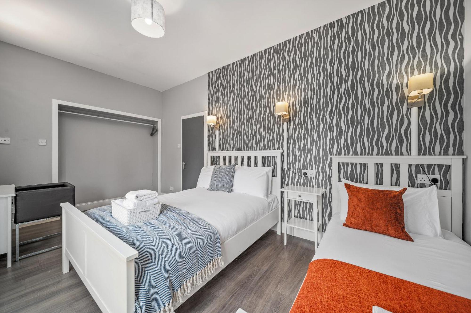 רוסית Queensferry Guest House חדר תמונה