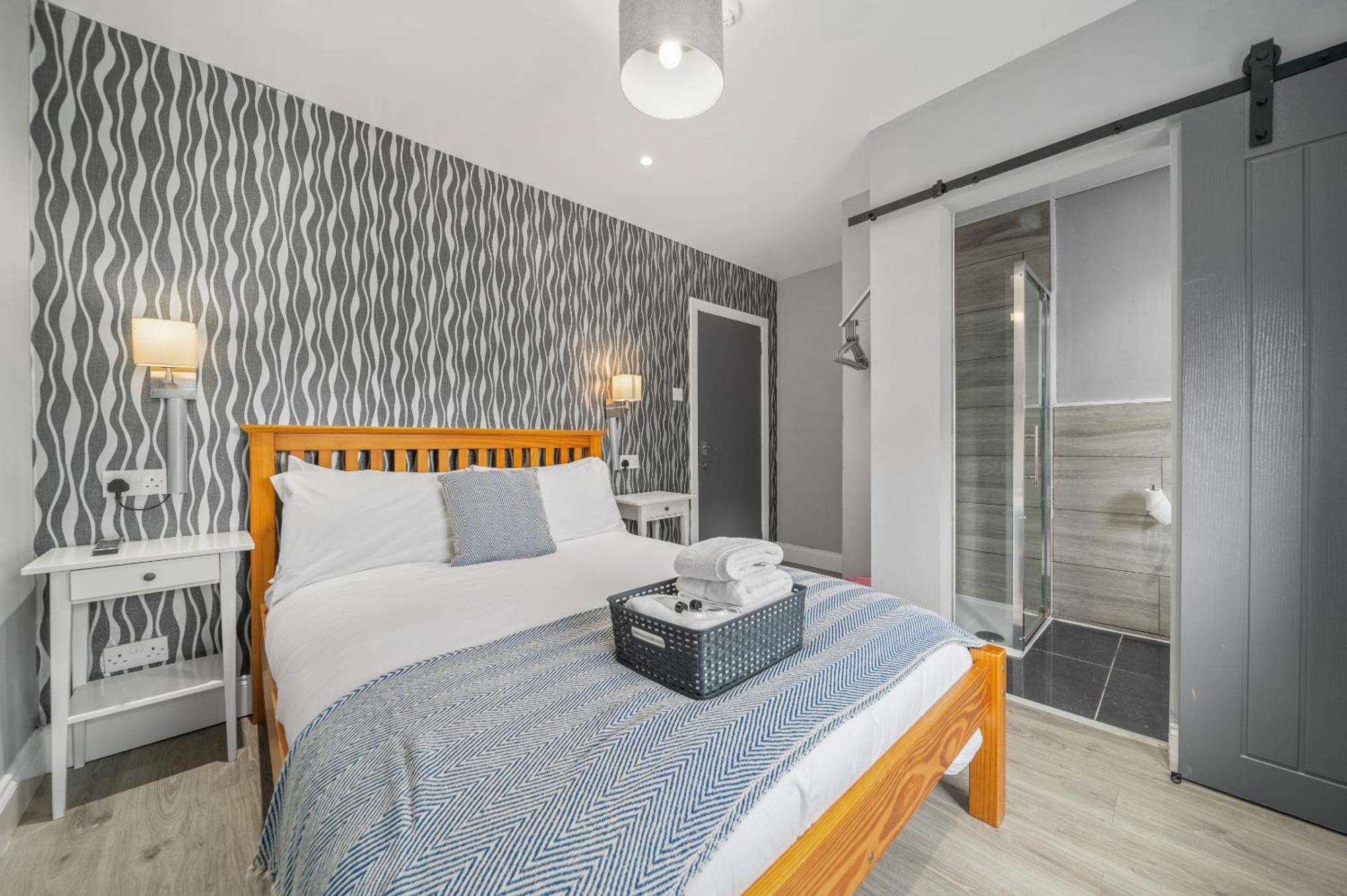 רוסית Queensferry Guest House חדר תמונה